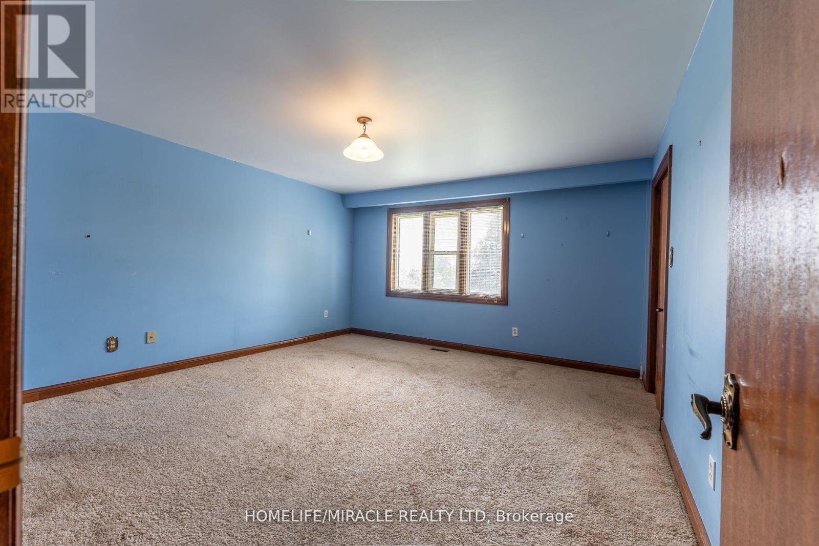 2101 Ninth Line, Oakville, Ontario  L6H 7G7 - Photo 30 - W12414963