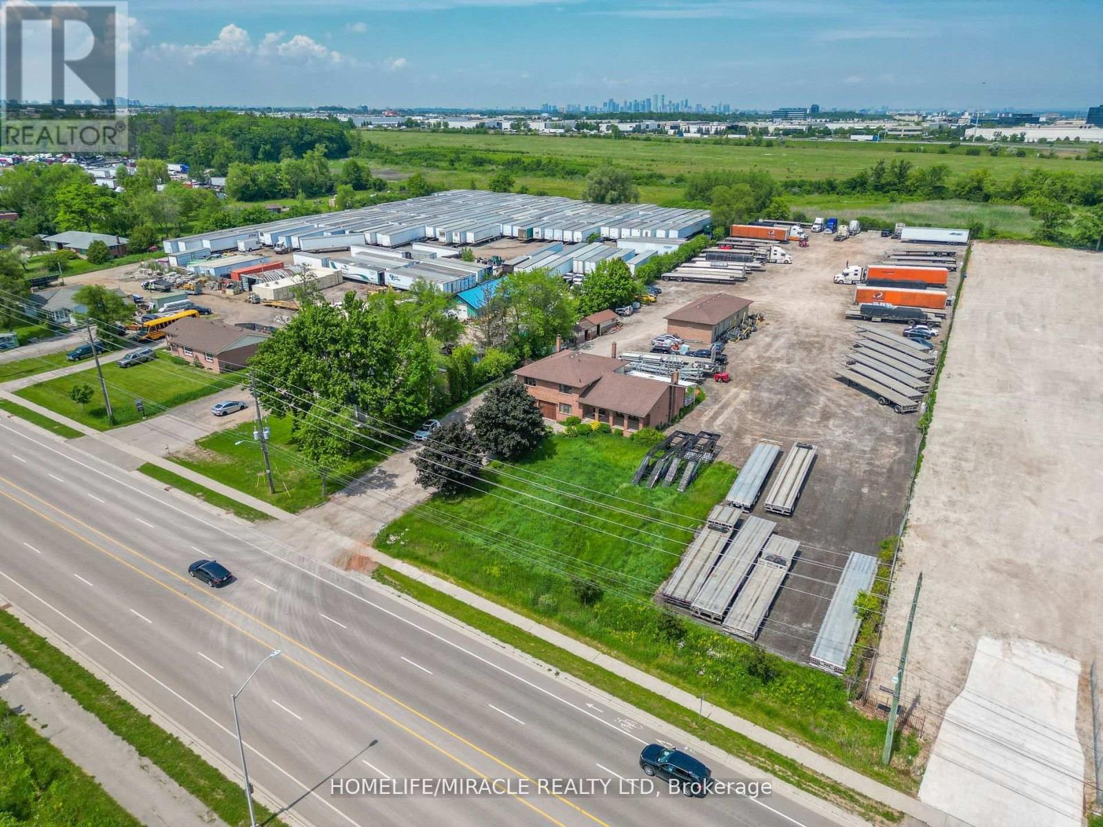 2101 Ninth Line, Oakville, Ontario  L6H 7G7 - Photo 36 - W12414963