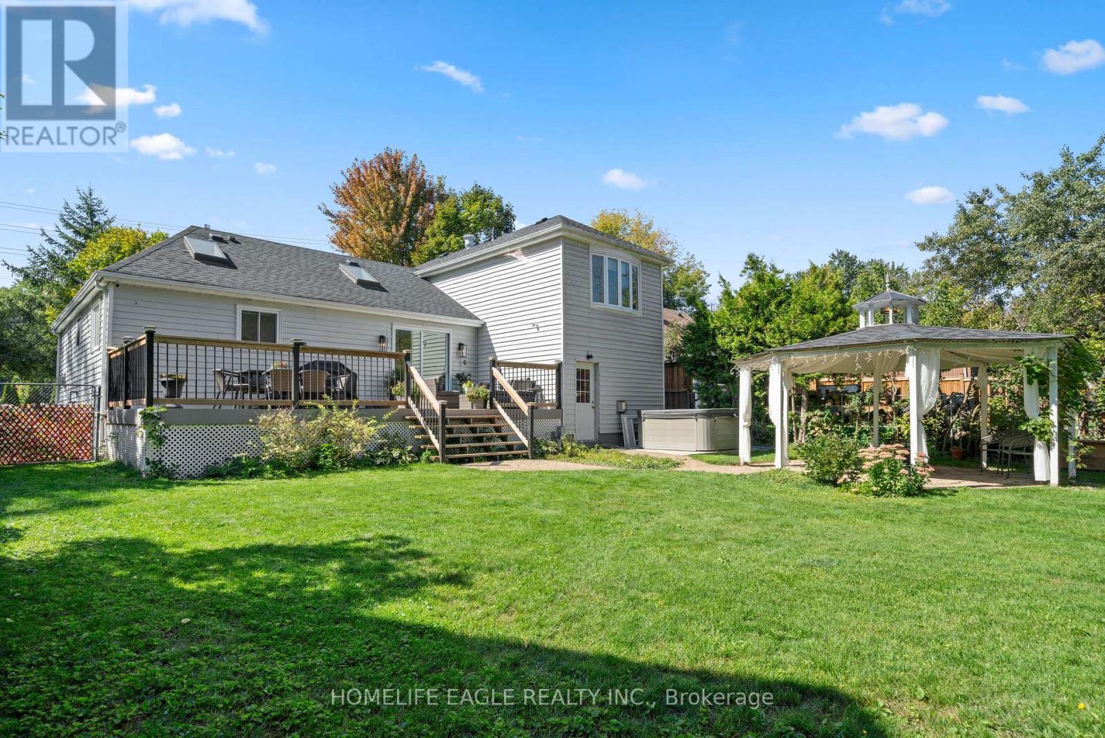 17 Toll Road, East Gwillimbury, Ontario  L9N 1G6 - Photo 26 - N12413404