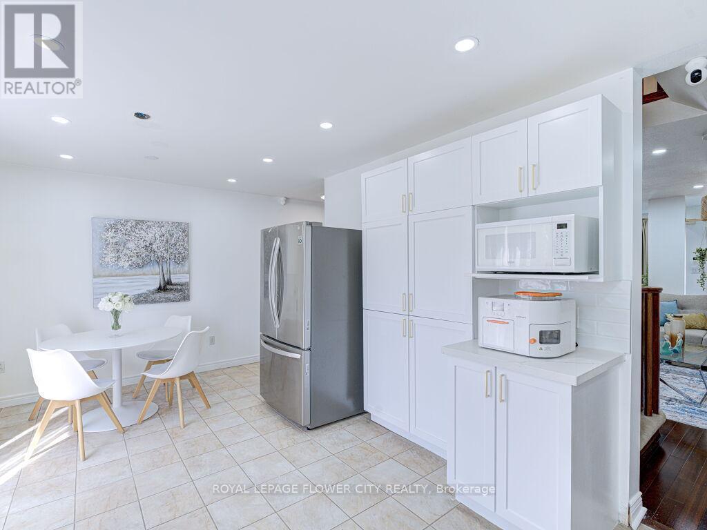 24 - 250 Ainslie Street S, Cambridge, Ontario  N1R 8P8 - Photo 23 - X12414818