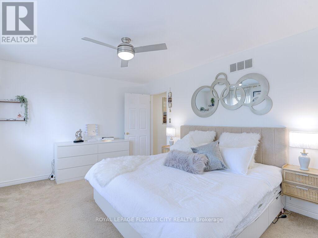 24 - 250 Ainslie Street S, Cambridge, Ontario  N1R 8P8 - Photo 31 - X12414818