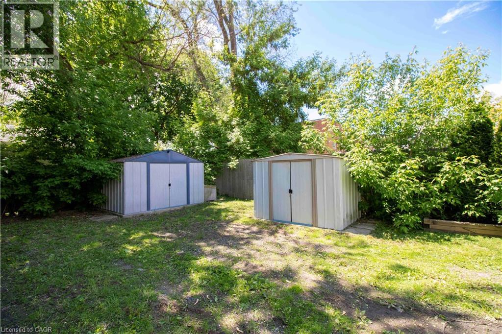 10 Manning Street, St. Catharines, Ontario  L2R 1H9 - Photo 7 - 40771730