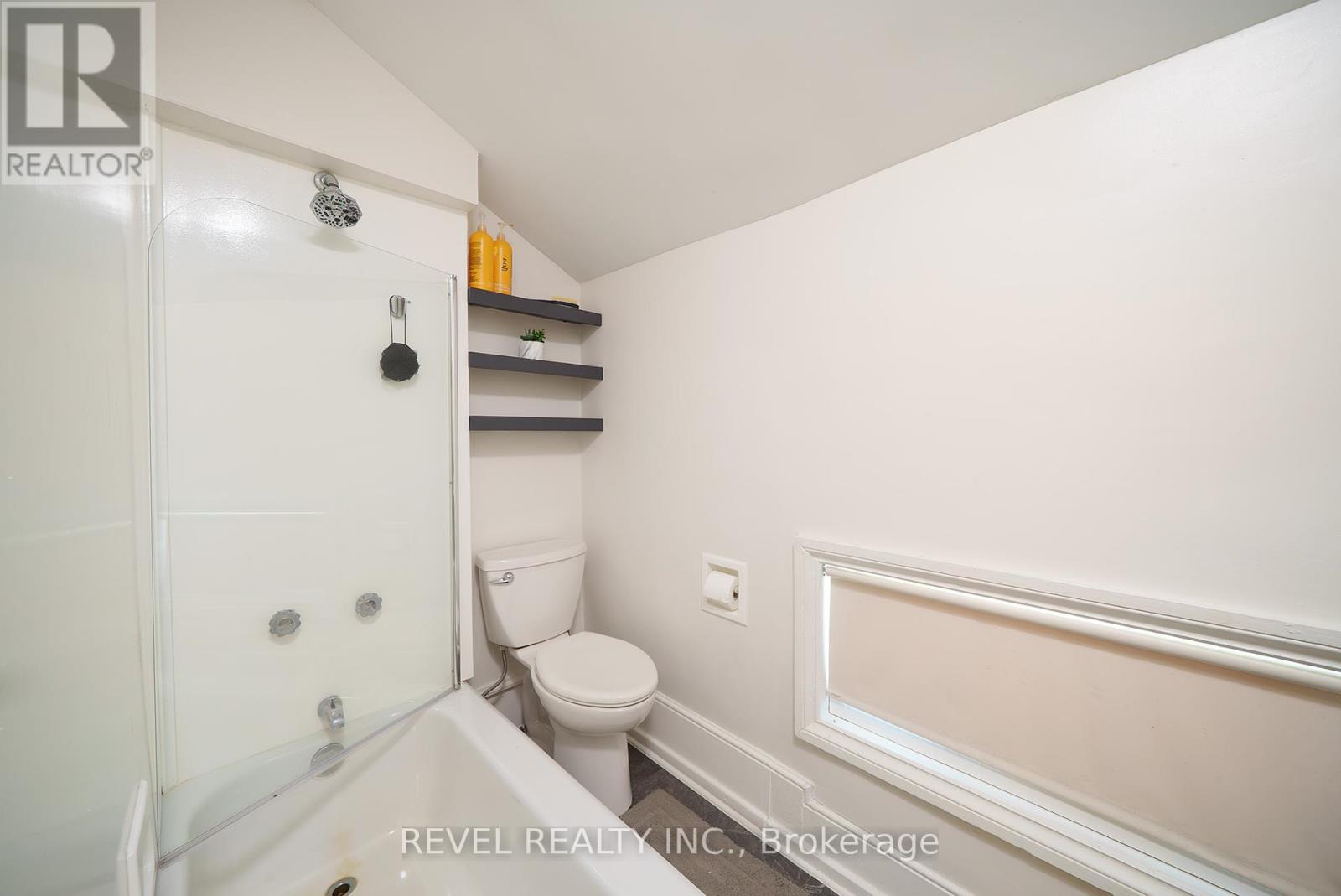 112 German School Road, Brant, Ontario  N3L 3E1 - Photo 23 - X12414927