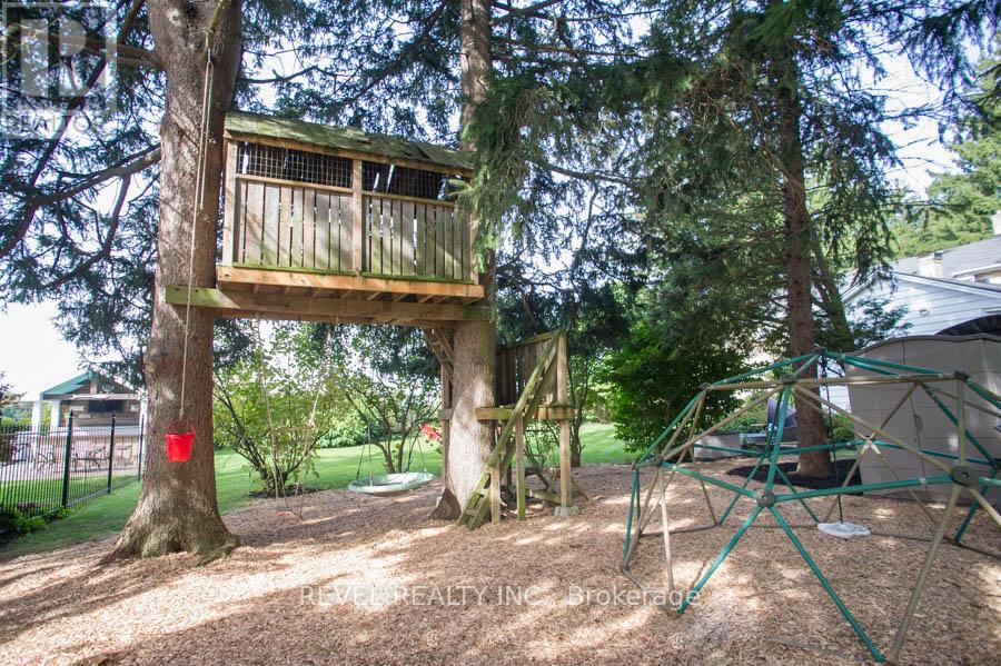 112 German School Road, Brant, Ontario  N3L 3E1 - Photo 40 - X12414927