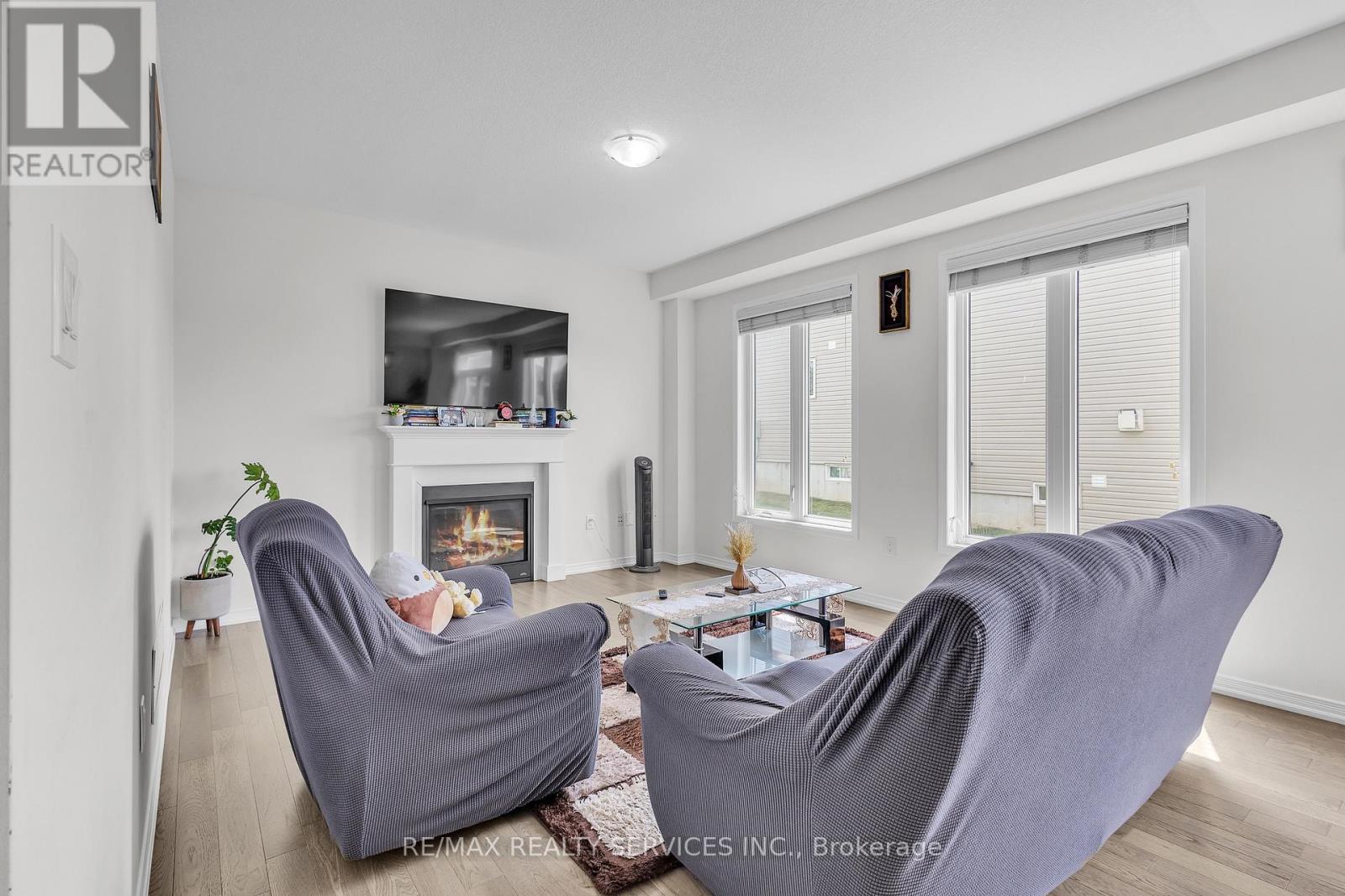 163 Munro Circle, Brantford, Ontario  N3T 0R3 - Photo 18 - X12414941