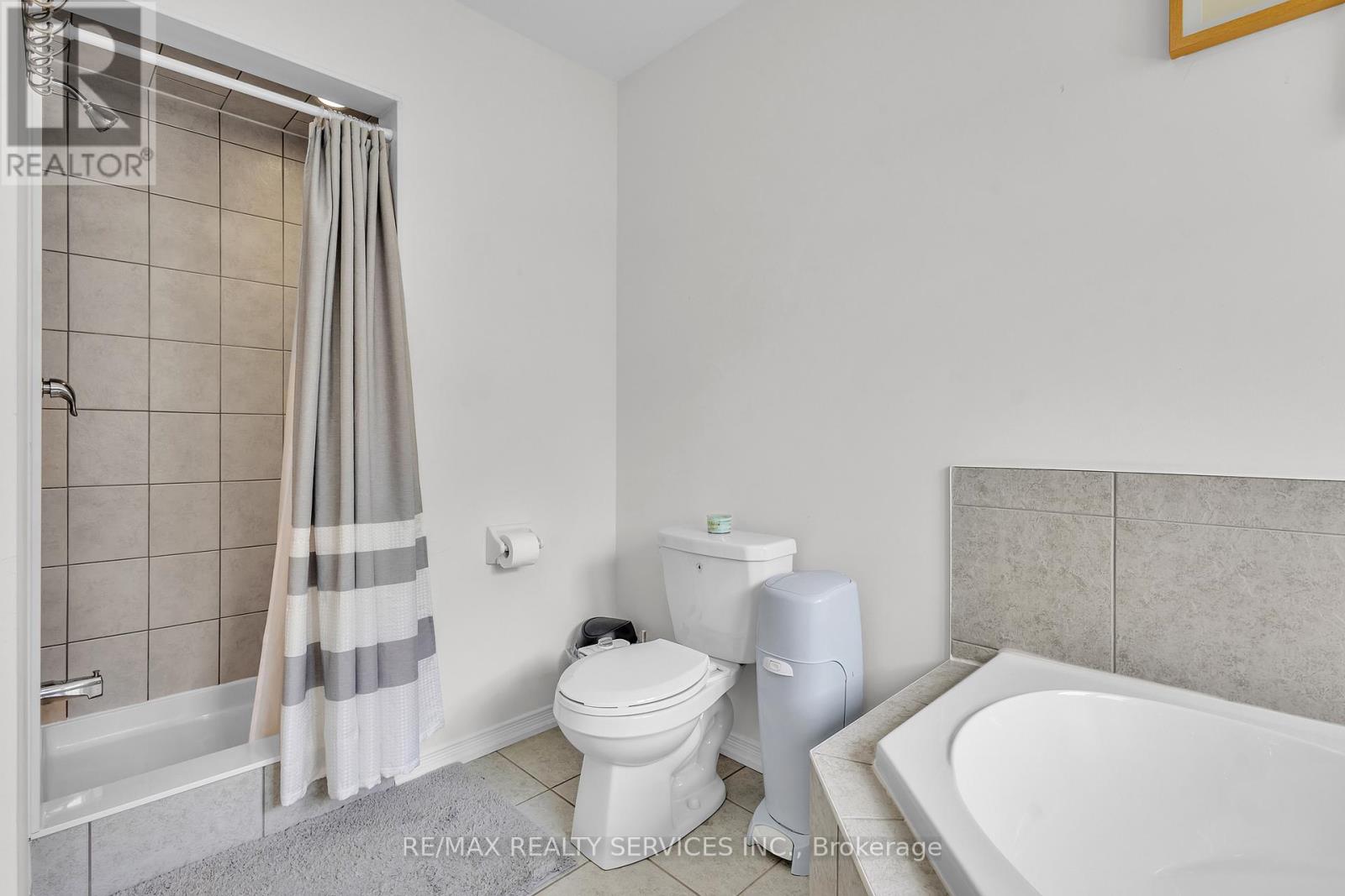 163 Munro Circle, Brantford, Ontario  N3T 0R3 - Photo 30 - X12414941