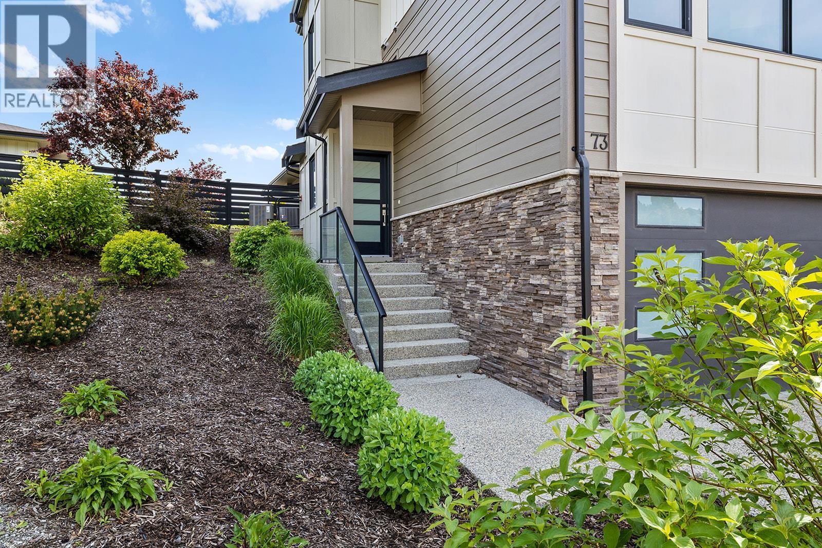 12798 Lake Hill Drive Unit# 73, Lake Country, British Columbia  V4V 2W5 - Photo 2 - 10363270