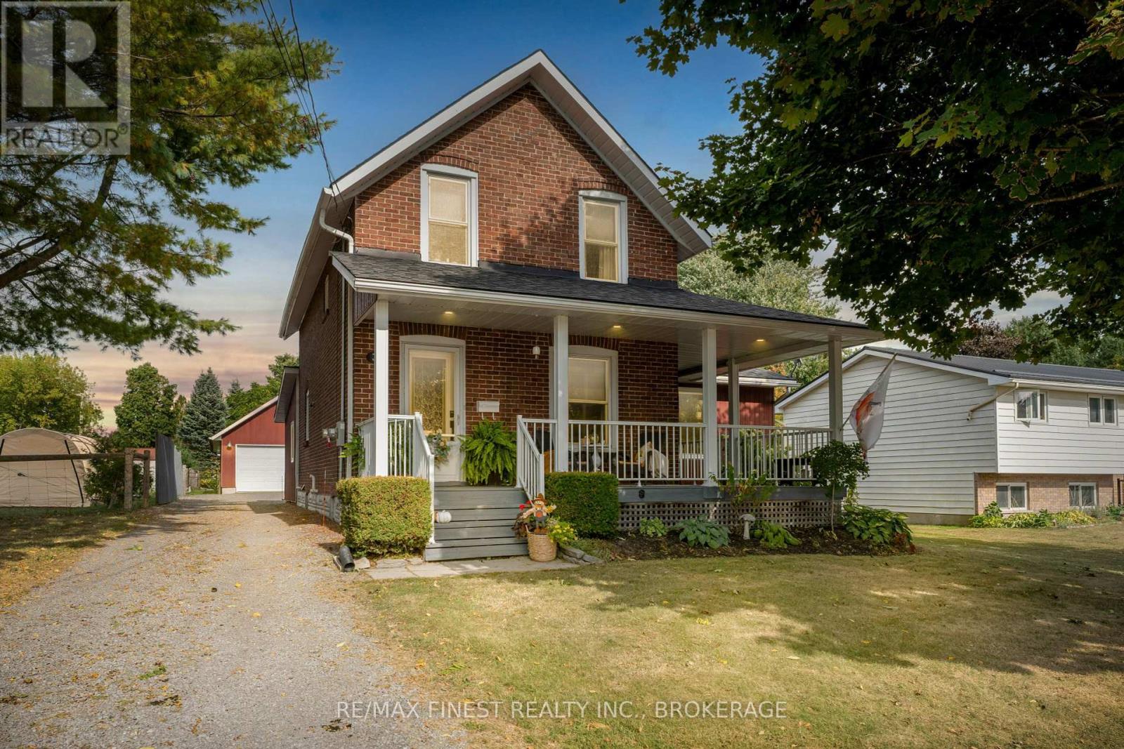 34 Alfred Street, Greater Napanee, Ontario  K7R 3J1 - Photo 1 - X12415204
