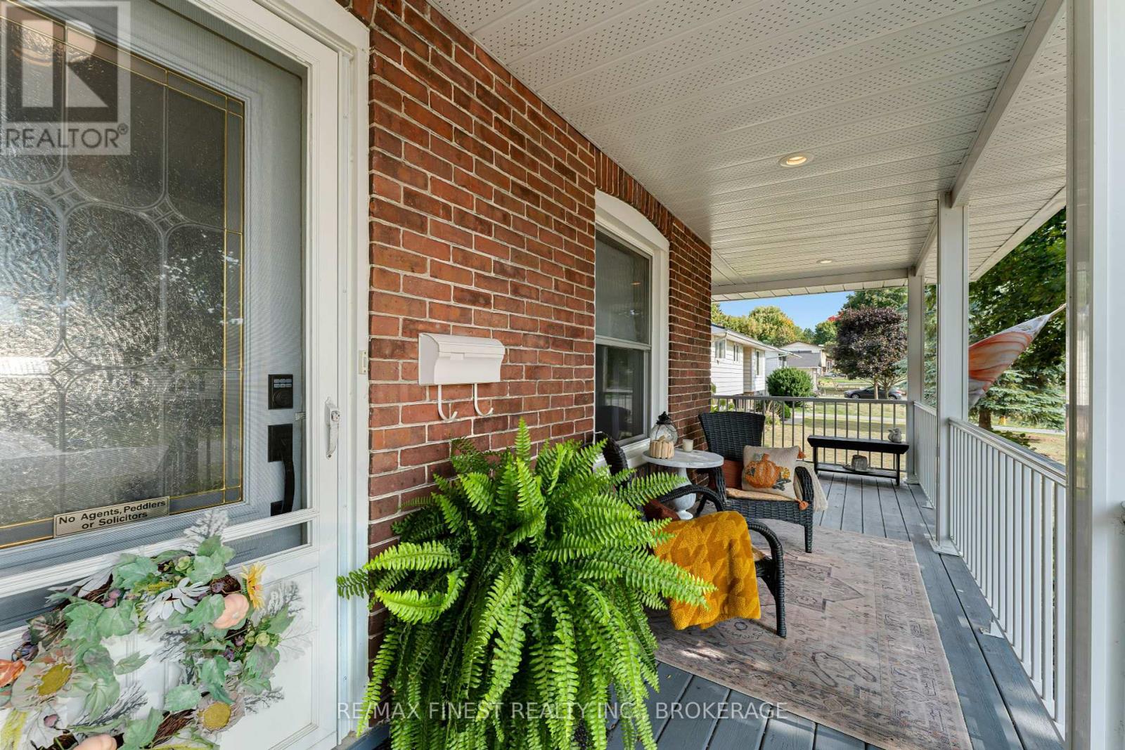 34 Alfred Street, Greater Napanee, Ontario  K7R 3J1 - Photo 4 - X12415204