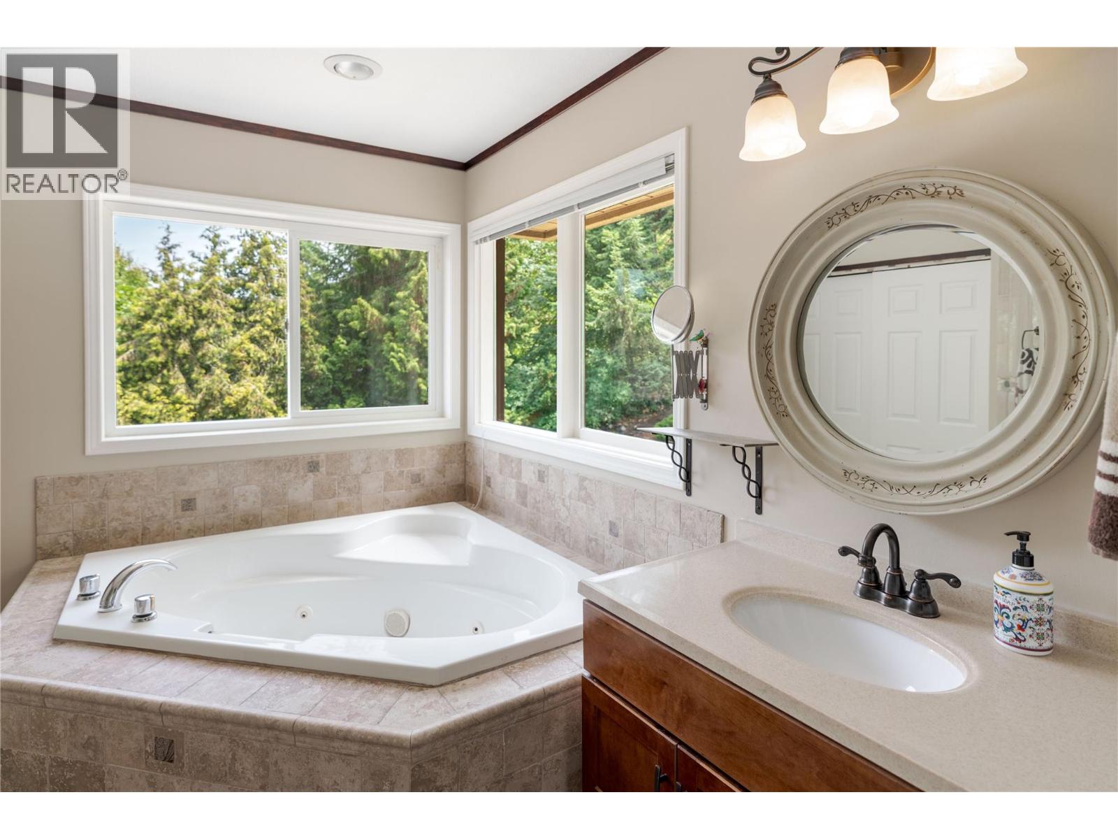 Photo 18 at 4692 Gordon Drive, Lower Mission, Kelowna Photo 18 at 4692 Gordon Drive, Lower Mission, Kelowna