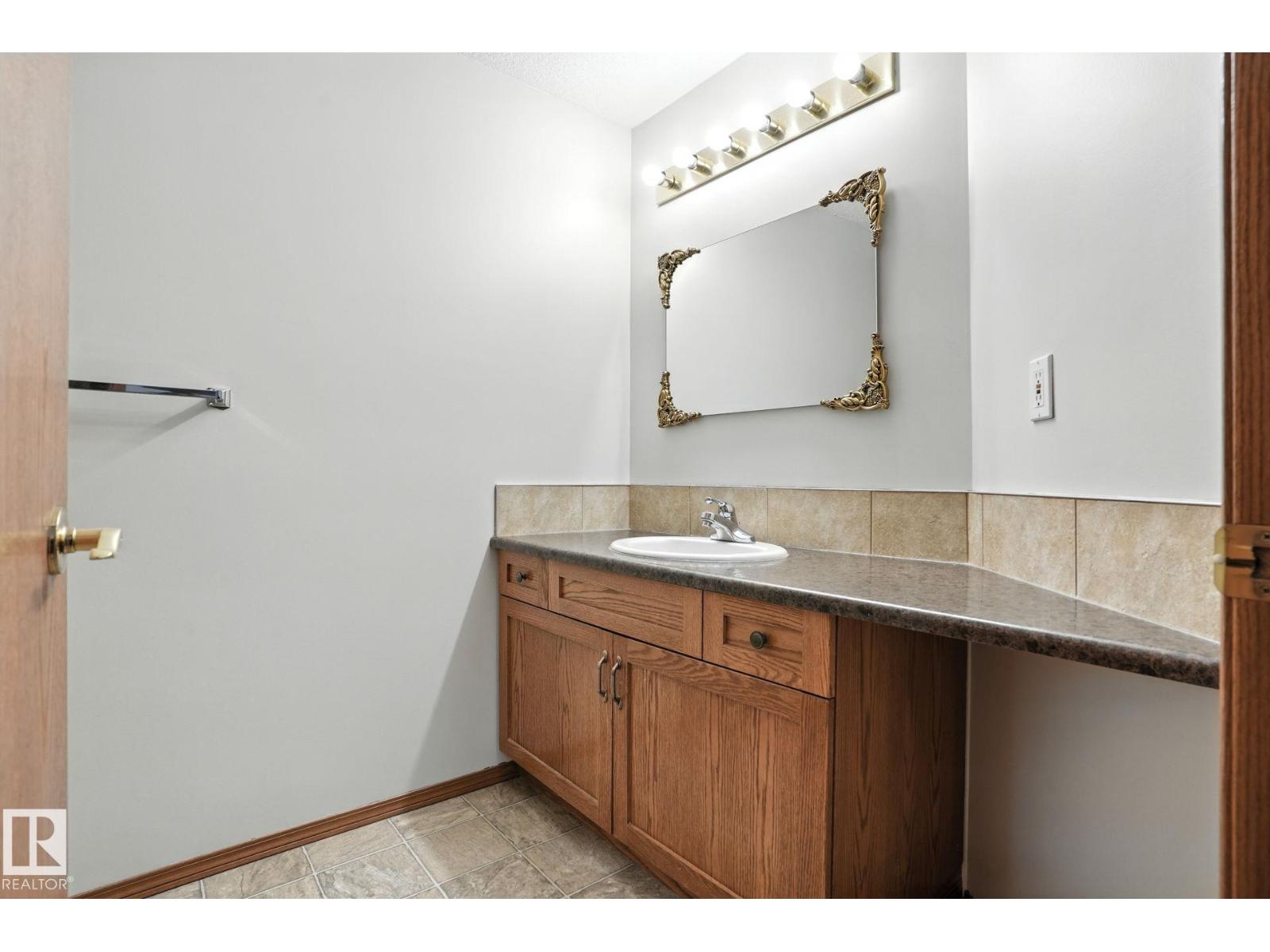 #430 11260 153 Av Nw, Edmonton, Alberta  T5X 6E7 - Photo 20 - E4458556