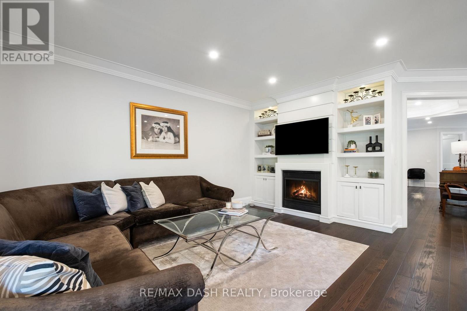 87 Vaughan Boulevard, Vaughan, Ontario  L4J 3N8 - Photo 13 - N12406552