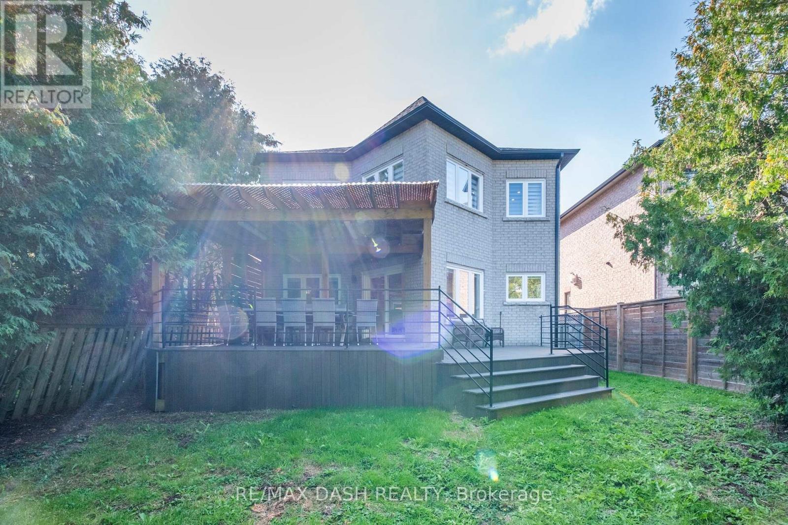 87 Vaughan Boulevard, Vaughan, Ontario  L4J 3N8 - Photo 36 - N12406552