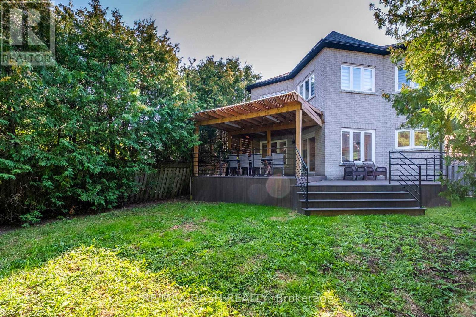 87 Vaughan Boulevard, Vaughan, Ontario  L4J 3N8 - Photo 37 - N12406552