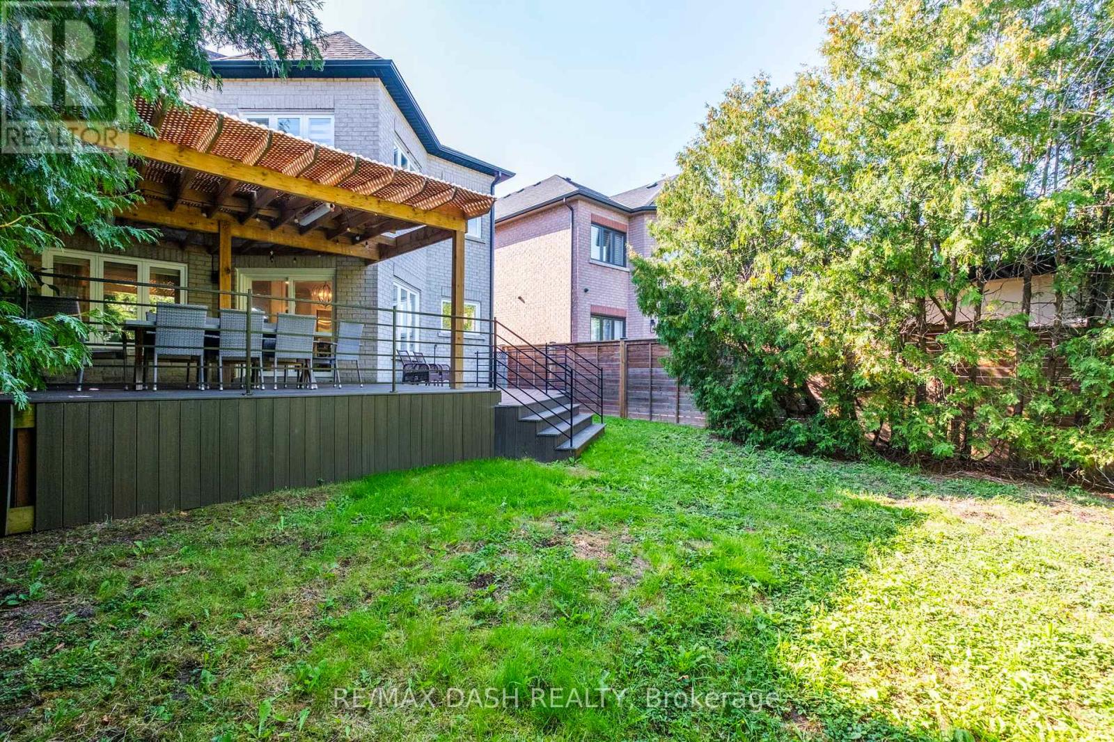 87 Vaughan Boulevard, Vaughan, Ontario  L4J 3N8 - Photo 35 - N12406552