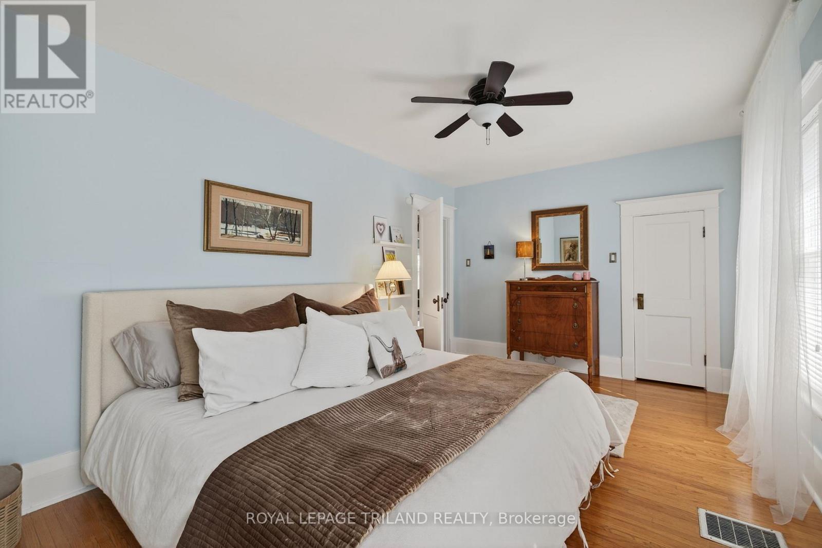 263 Ridout Street S, London South, Ontario  N6C 3Y7 - Photo 13 - X12415244