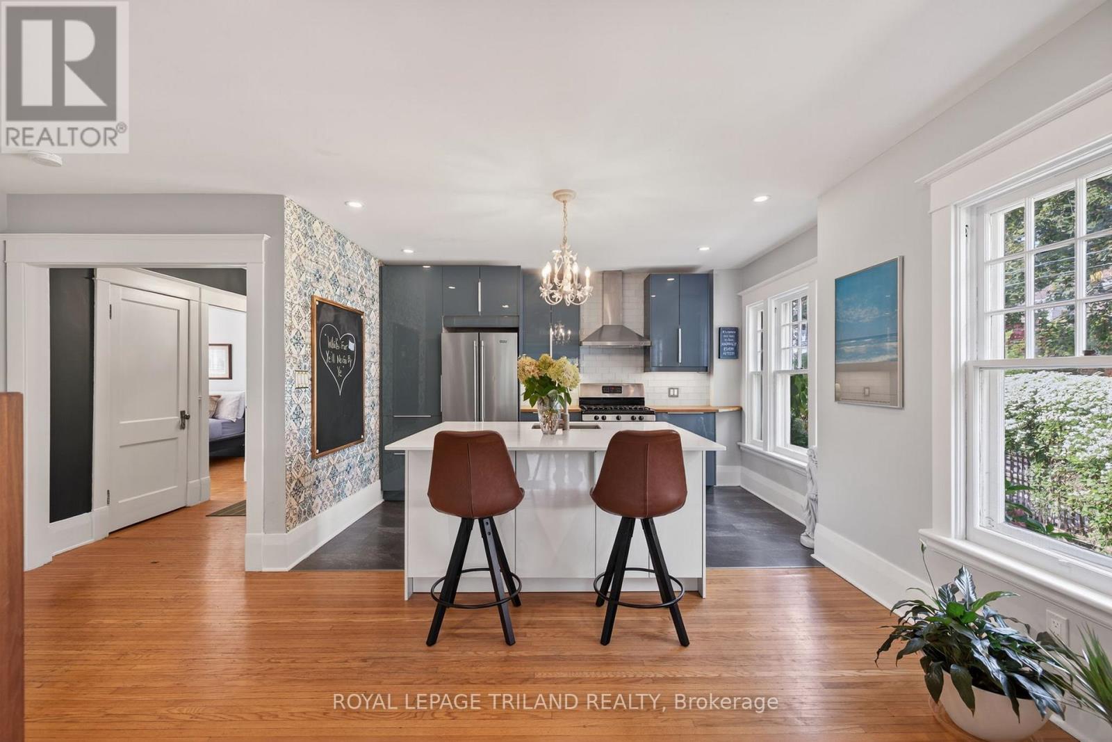 263 Ridout Street S, London South, Ontario  N6C 3Y7 - Photo 17 - X12415244