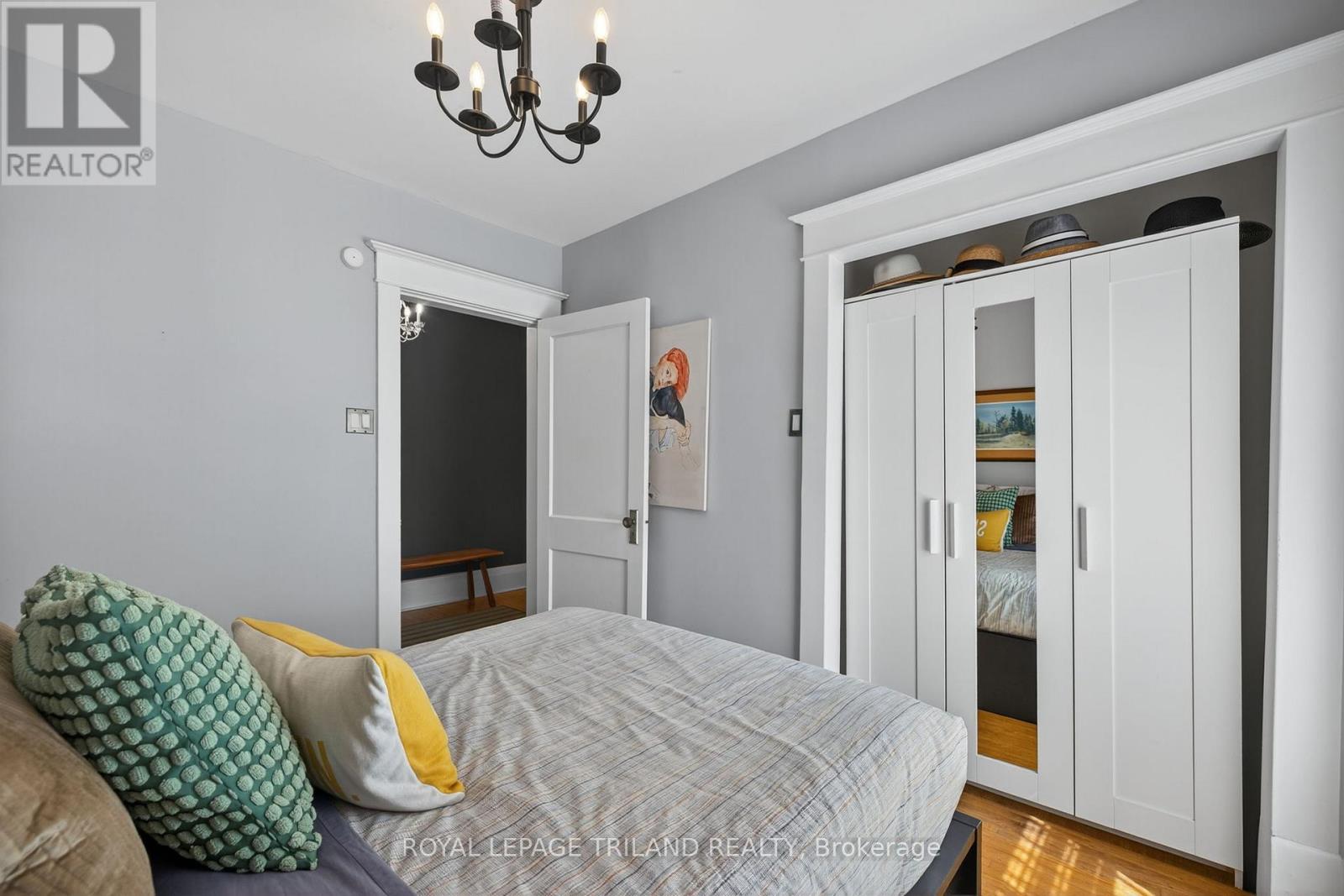 263 Ridout Street S, London South, Ontario  N6C 3Y7 - Photo 23 - X12415244