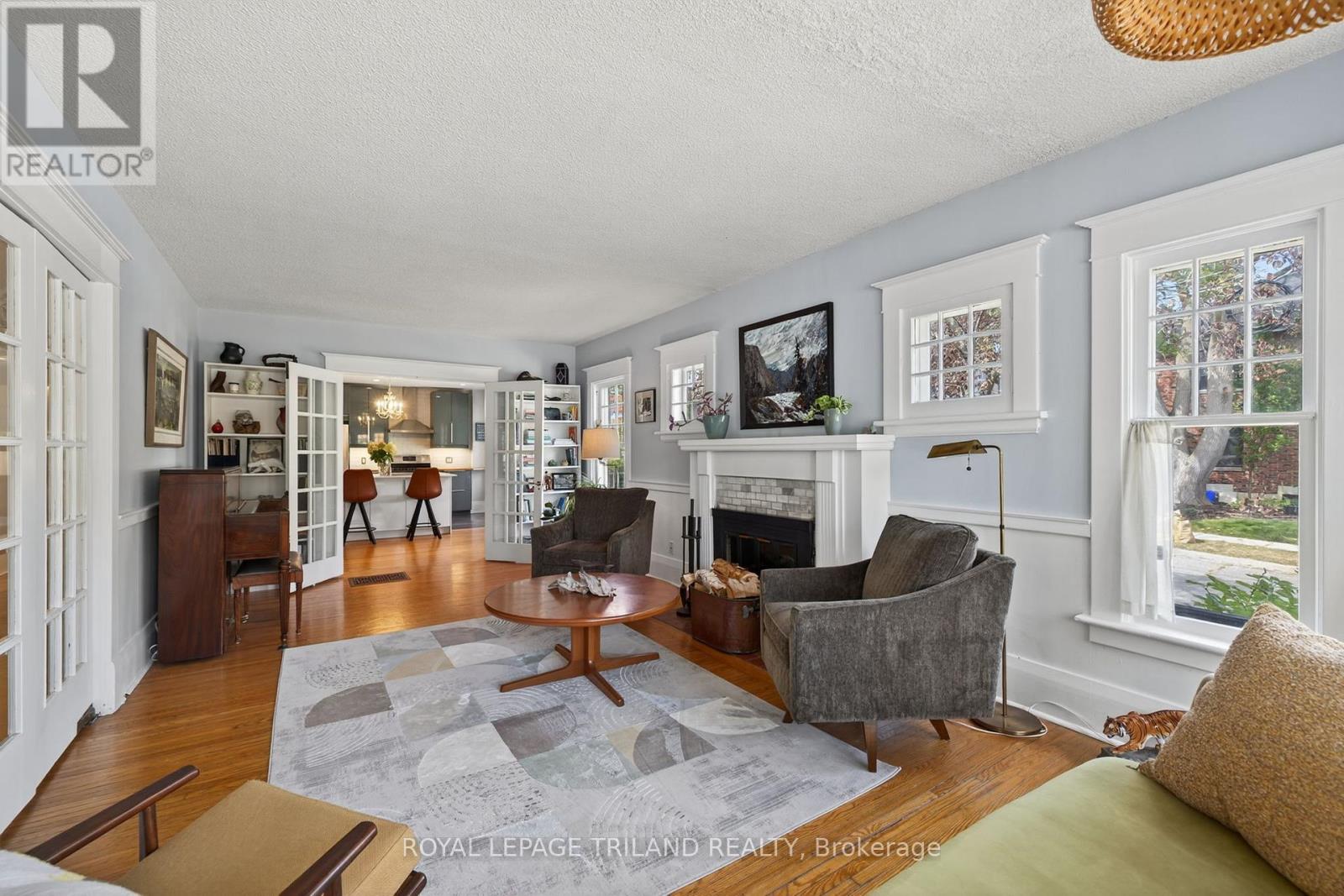 263 Ridout Street S, London South, Ontario  N6C 3Y7 - Photo 6 - X12415244