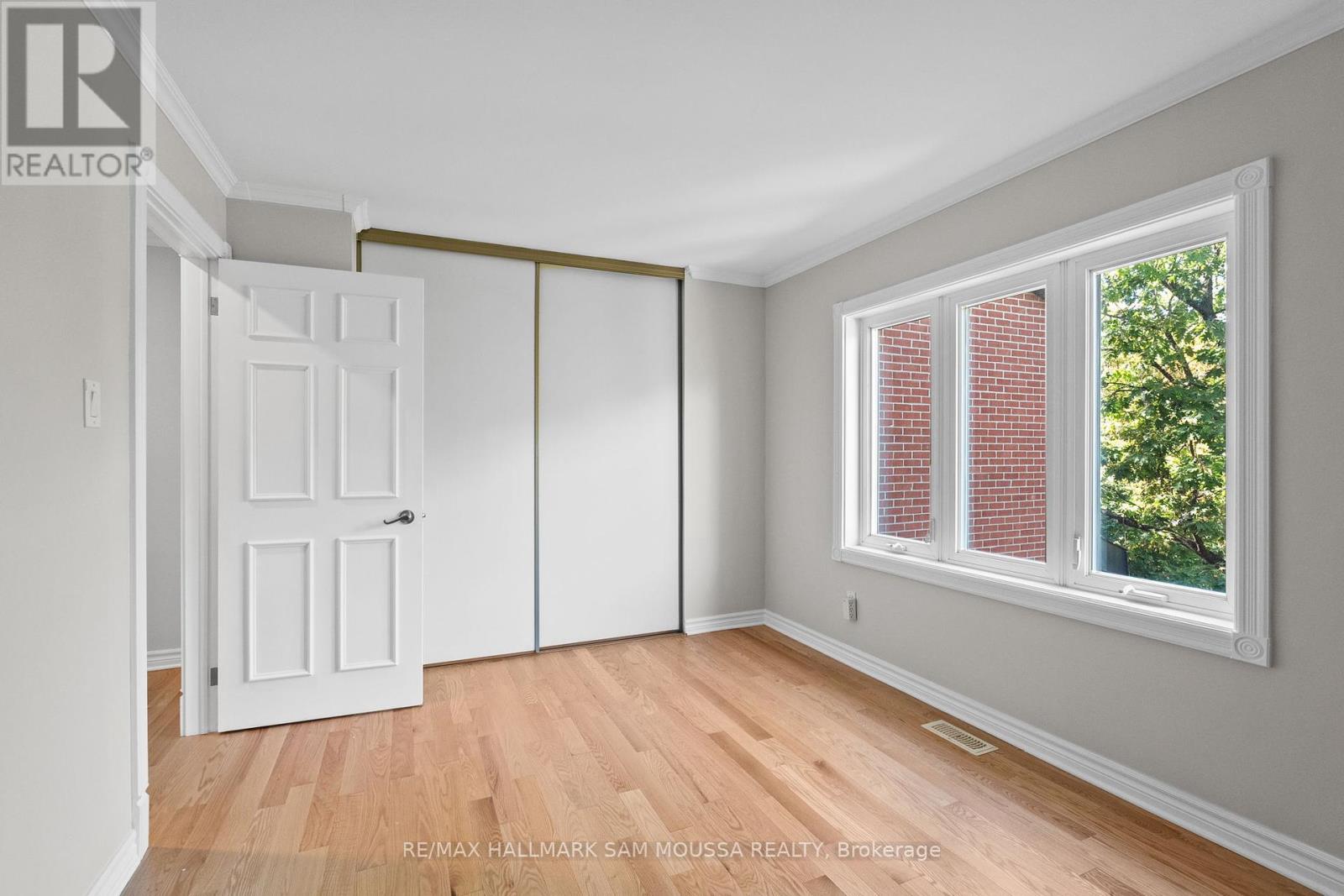 4 - 60 Greenfield Avenue, Ottawa, Ontario  K1S 0X7 - Photo 23 - X12415175