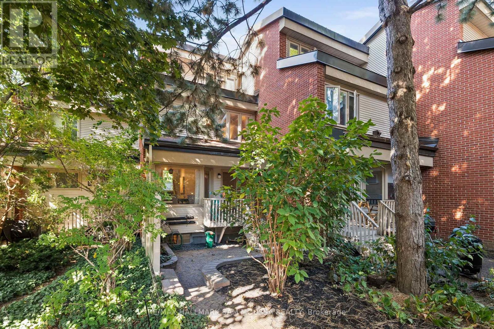 4 - 60 Greenfield Avenue, Ottawa, Ontario  K1S 0X7 - Photo 33 - X12415175