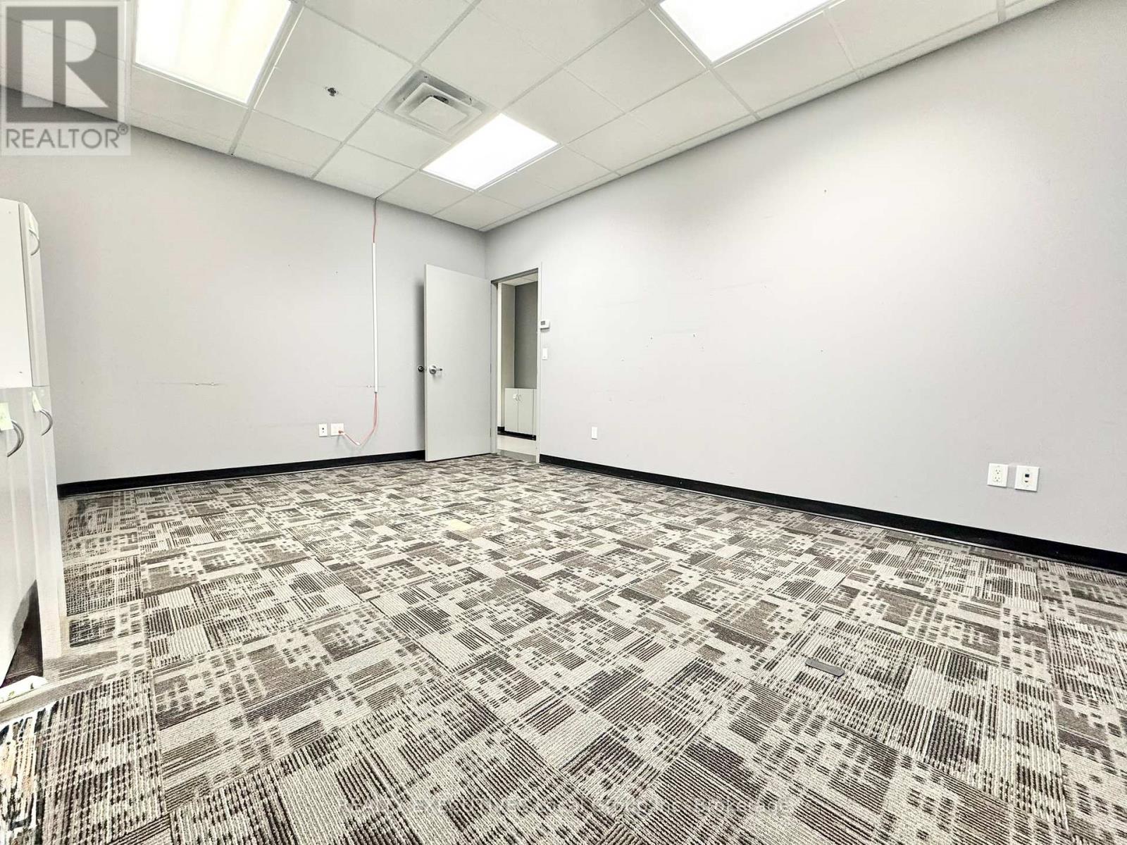 Suite A (Door 201) - 66 Josephine Street, North Bay, Ontario  P1B 0A7 - Photo 10 - X12255377
