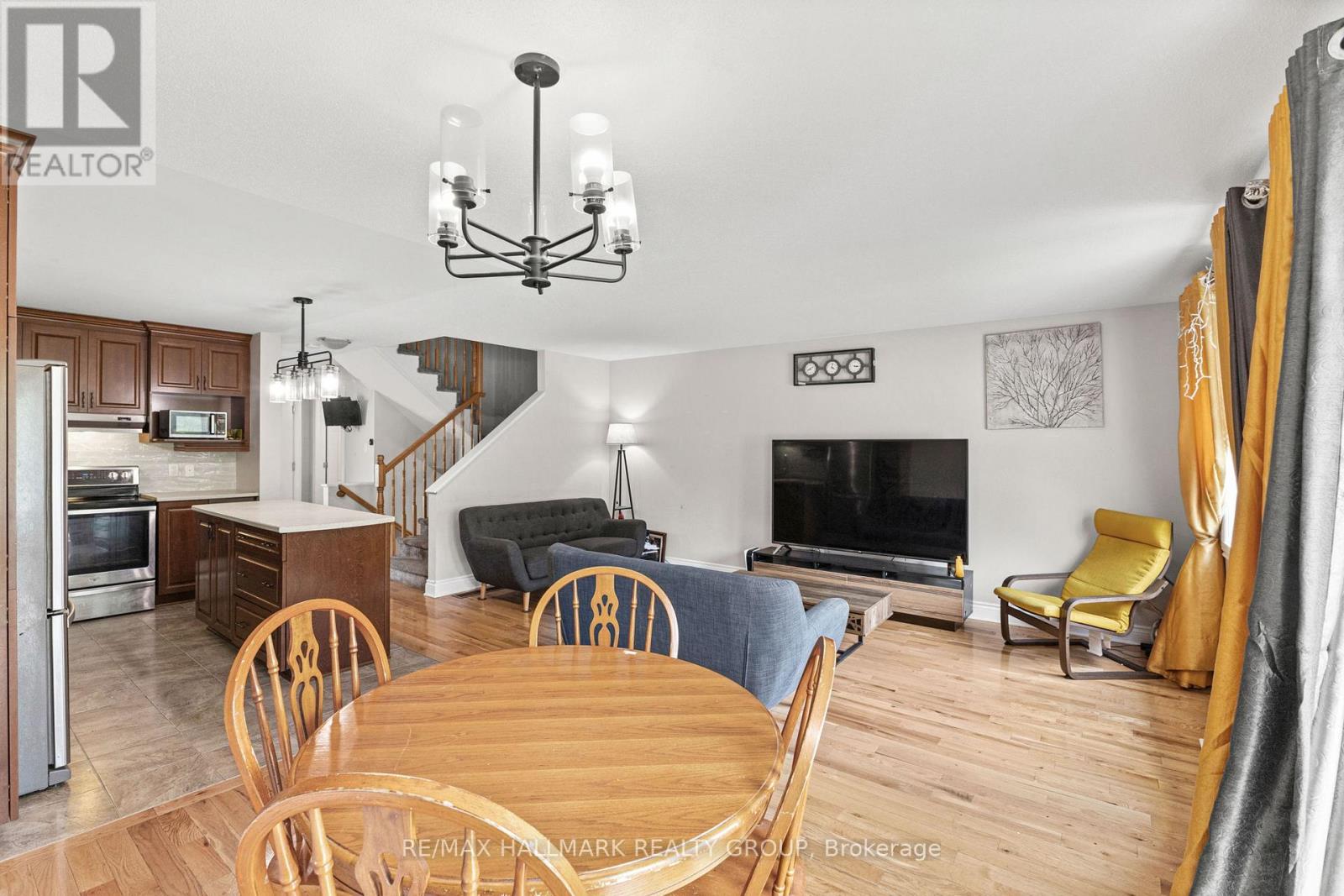 2309 Marble Crescent, Clarence-Rockland, Ontario  K4K 0G9 - Photo 17 - X12415200