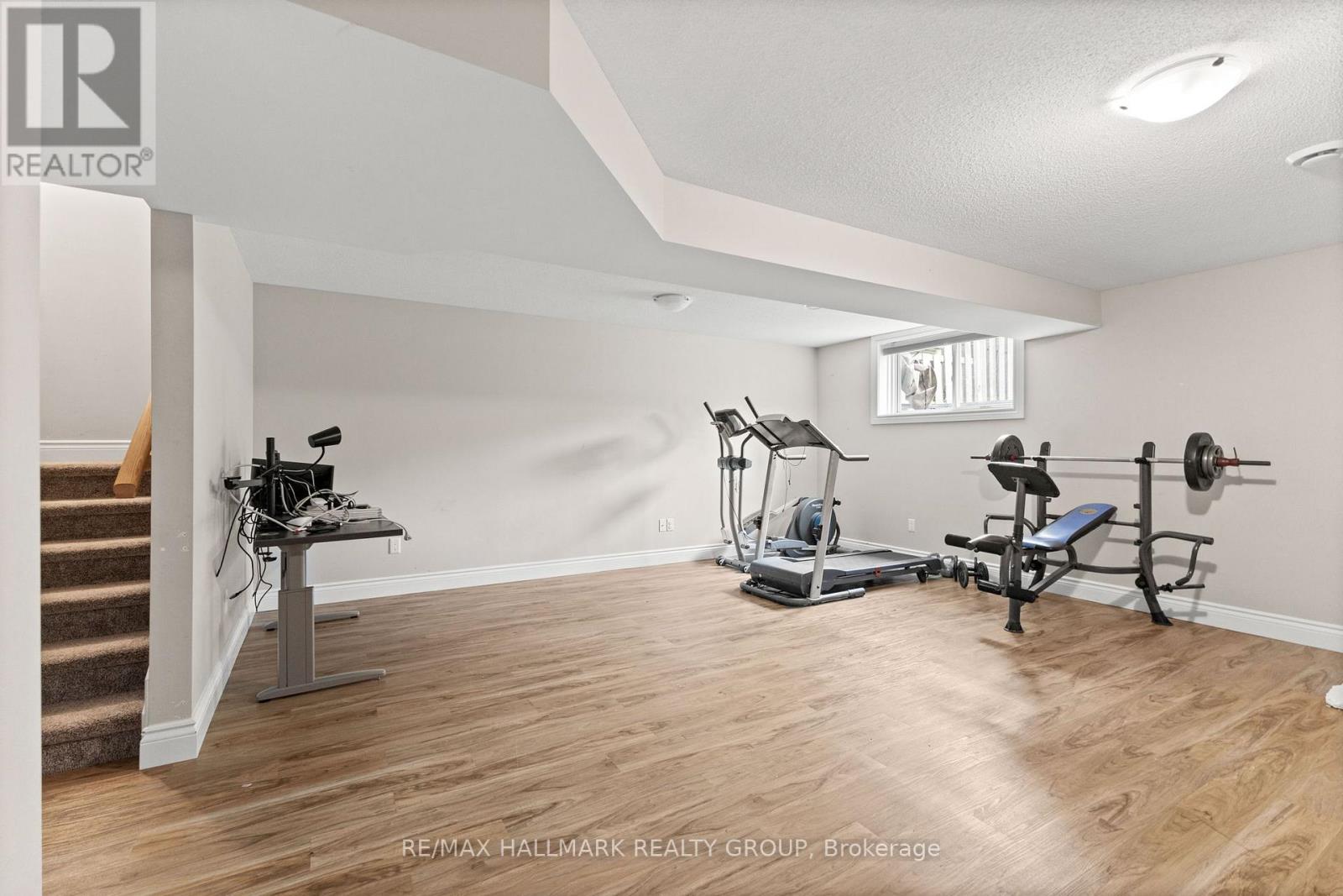 2309 Marble Crescent, Clarence-Rockland, Ontario  K4K 0G9 - Photo 25 - X12415200