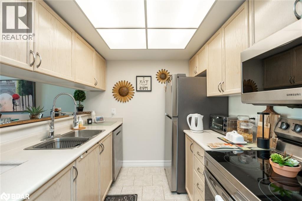 75 Ellen Street Unit# 505, Barrie, Ontario  L4N 7R6 - Photo 4 - 40771390