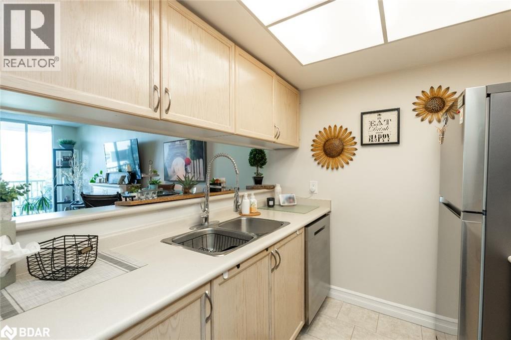 75 Ellen Street Unit# 505, Barrie, Ontario  L4N 7R6 - Photo 5 - 40771390