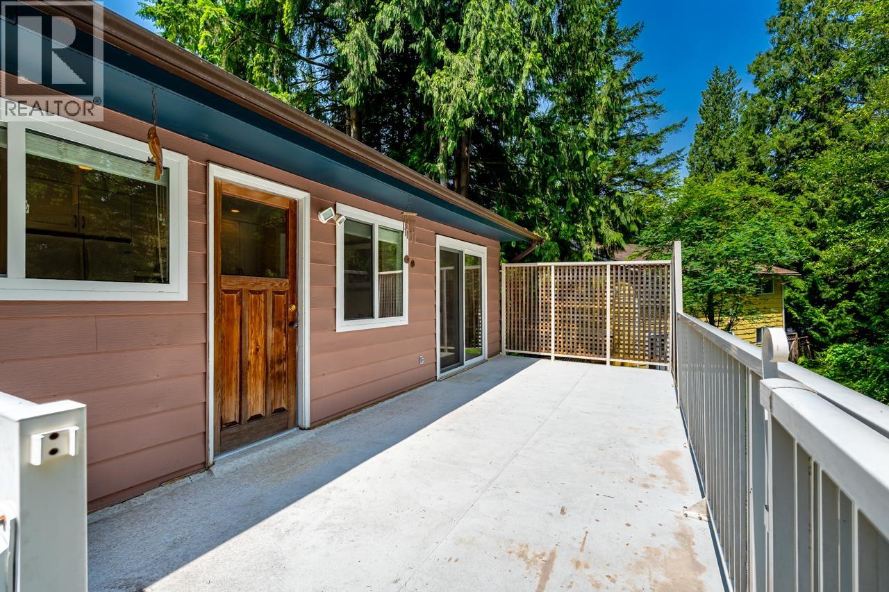 2283 Park Crescent, Coquitlam, British Columbia  V3J 6T3 - Photo 34 - R3050006