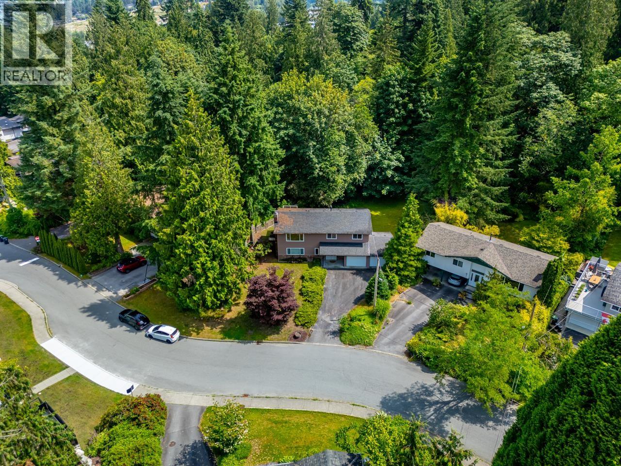 2283 Park Crescent, Coquitlam, British Columbia  V3J 6T3 - Photo 36 - R3050006