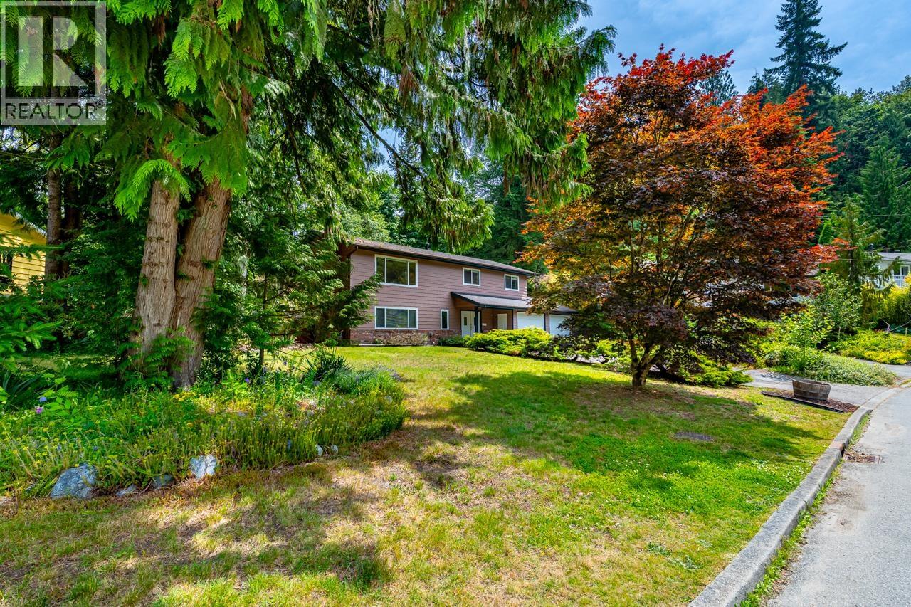 2283 Park Crescent, Coquitlam, British Columbia  V3J 6T3 - Photo 39 - R3050006
