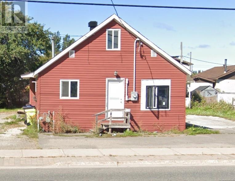 282 Second Lin W, Sault Ste. Marie, Ontario  P6C 2J5 - Photo 1 - SM252674