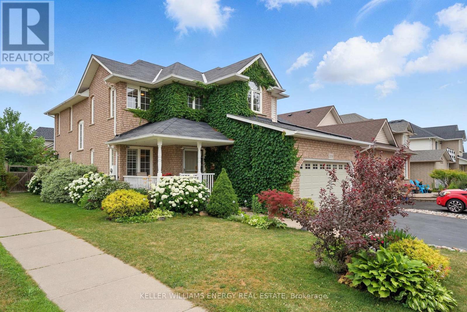 2159 Stornoway Street, Oshawa, Ontario  L1L 1C3 - Photo 2 - E12415174