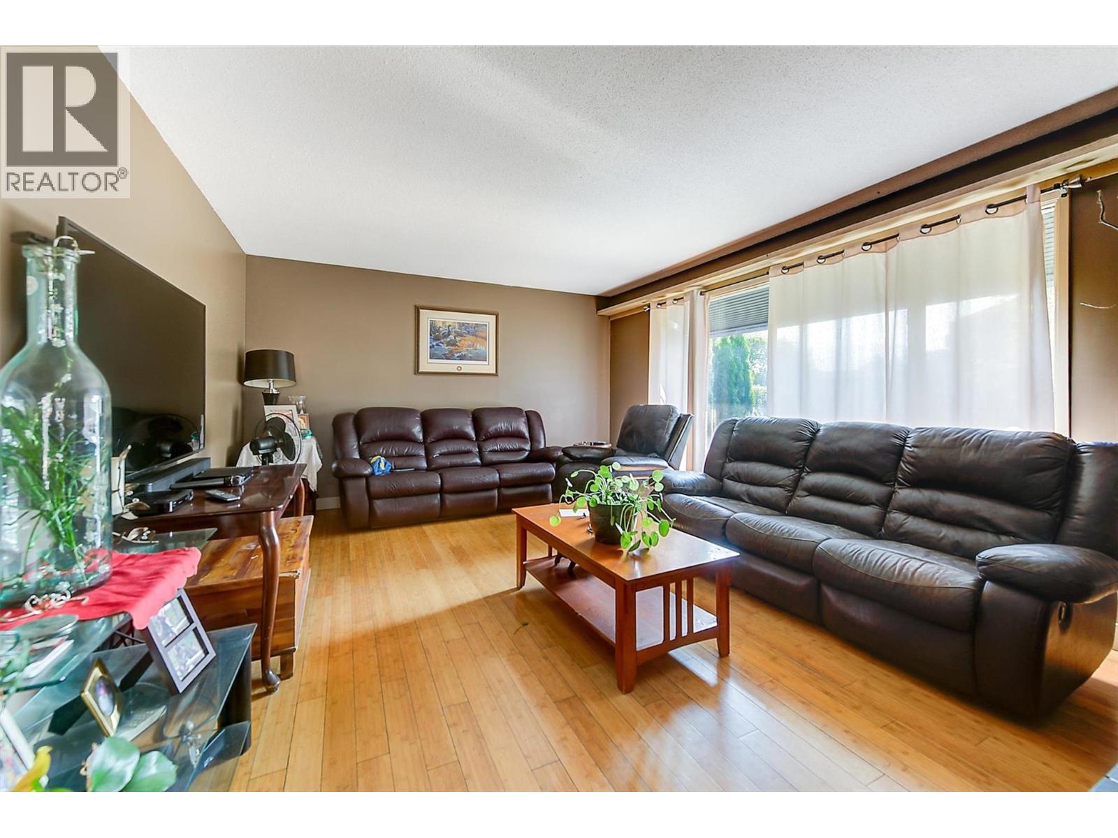 738 Morrison Avenue Kelowna Photo 11