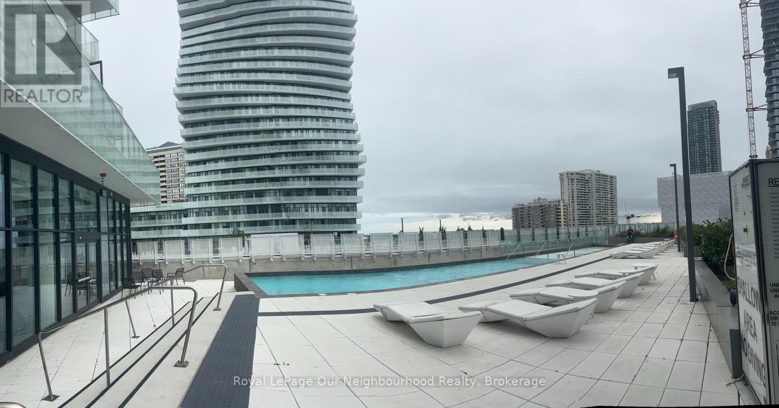 2405 - 3900 Confederation Parkway, Mississauga, Ontario  L5B 0M3 - Photo 27 - W12415247
