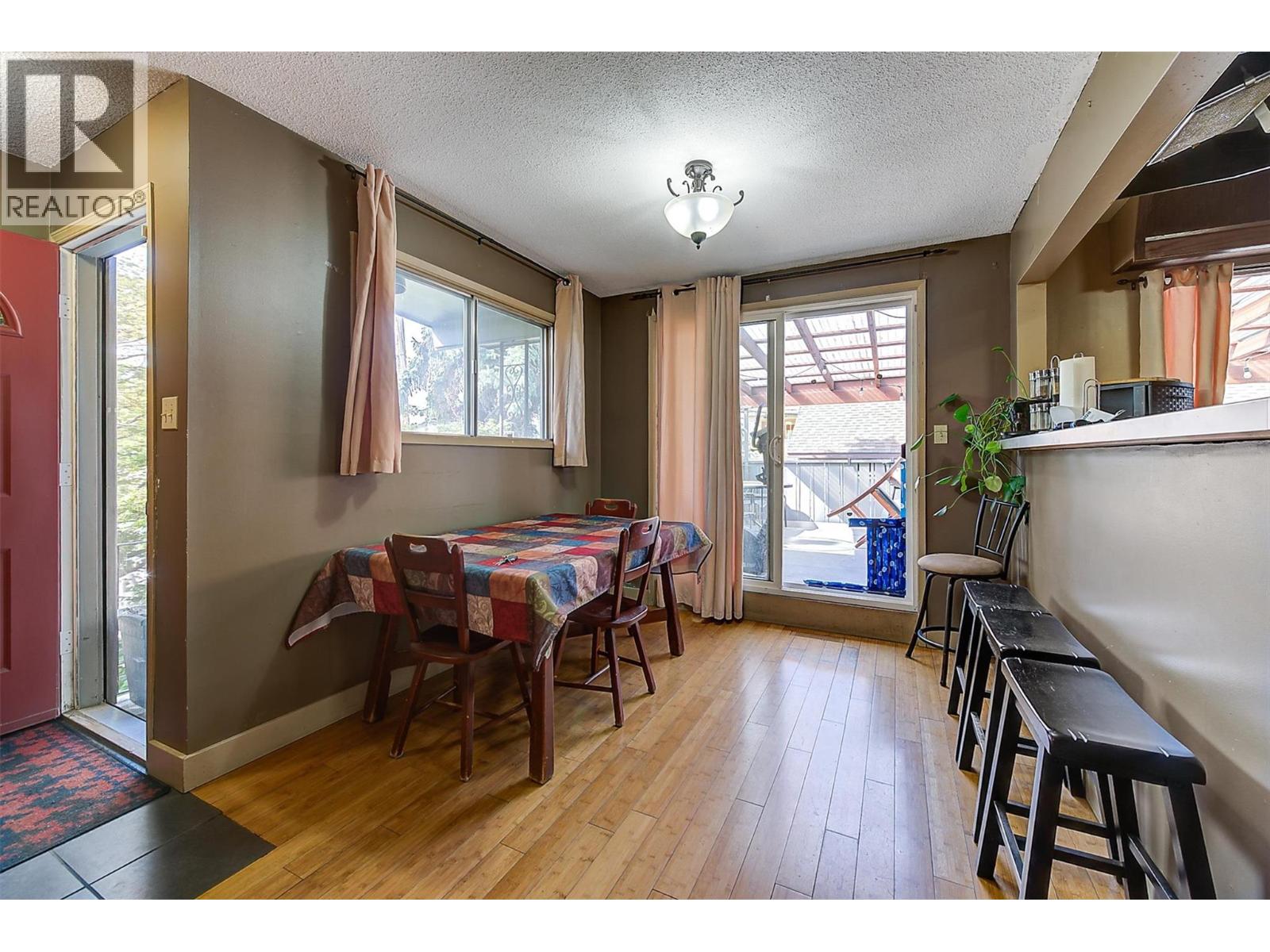 738 Morrison Avenue Kelowna Photo 19