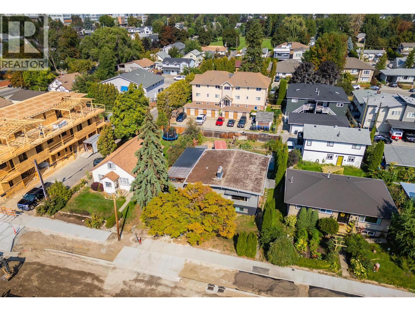 738 Morrison Avenue Kelowna Photo 5