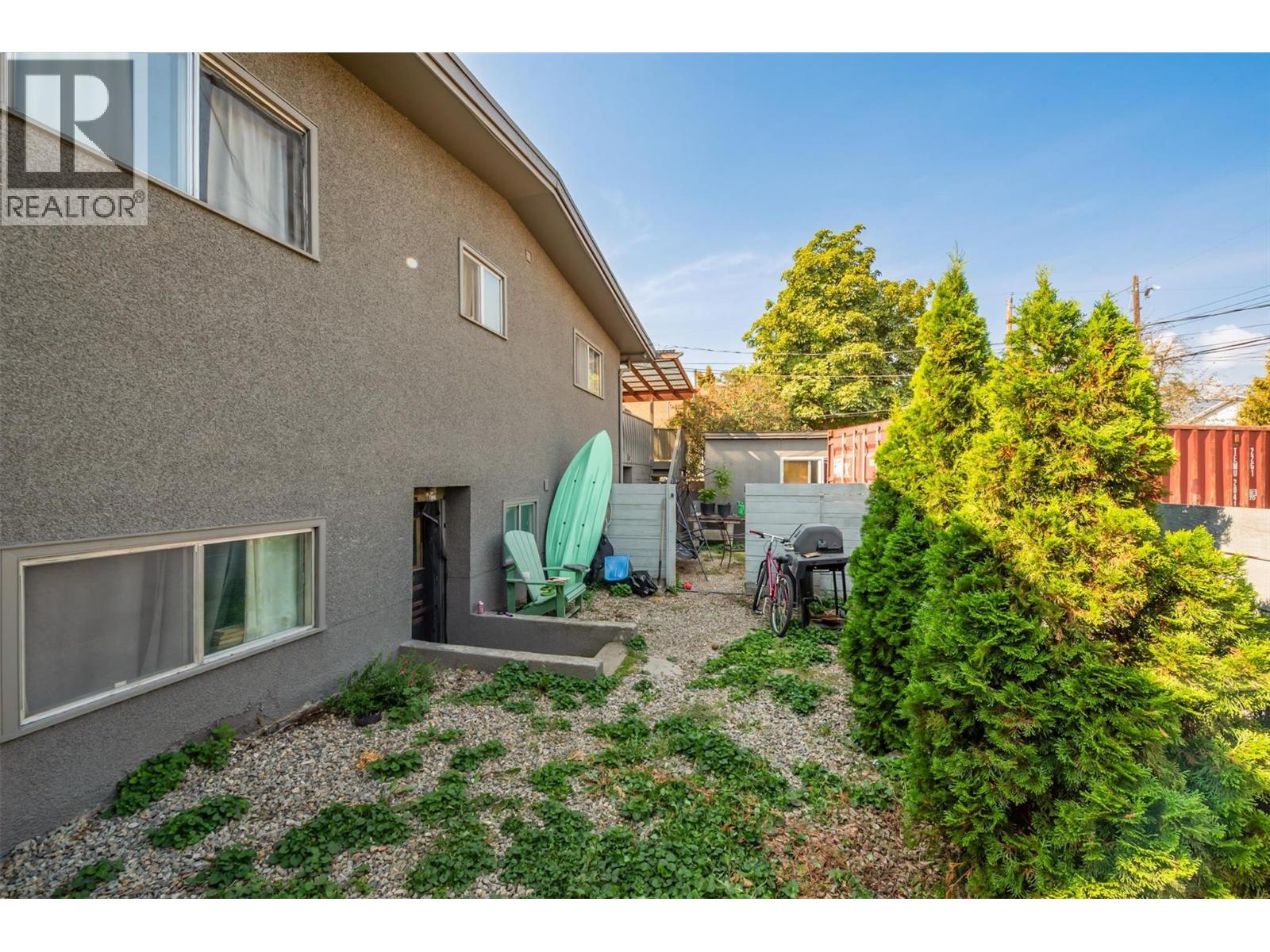 738 Morrison Avenue Kelowna Photo 28