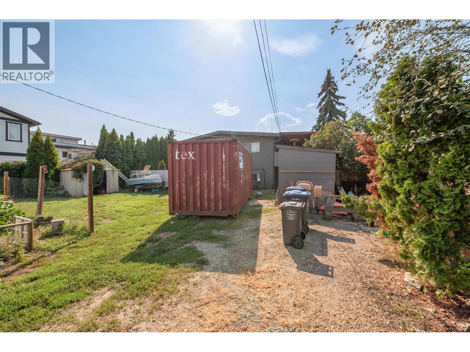 738 Morrison Avenue Kelowna Photo 31