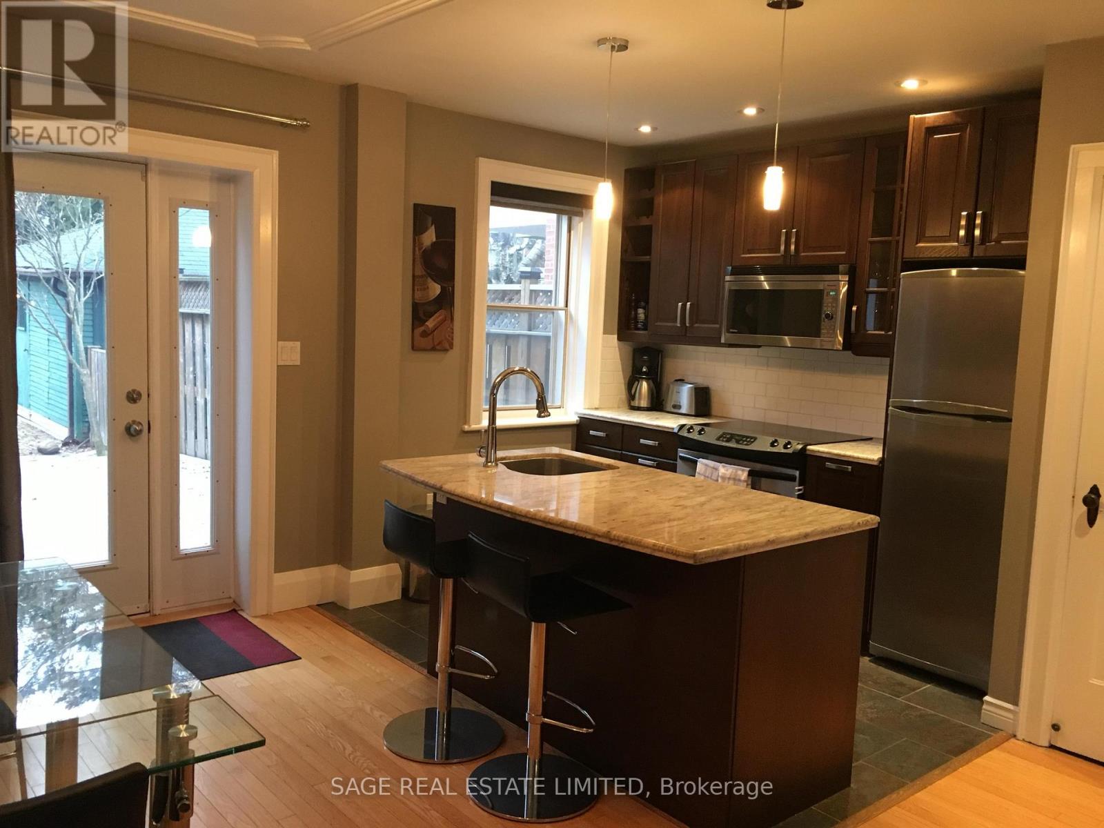569 Soudan Avenue, Toronto, Ontario  M4S 1X1 - Photo 5 - C12415114