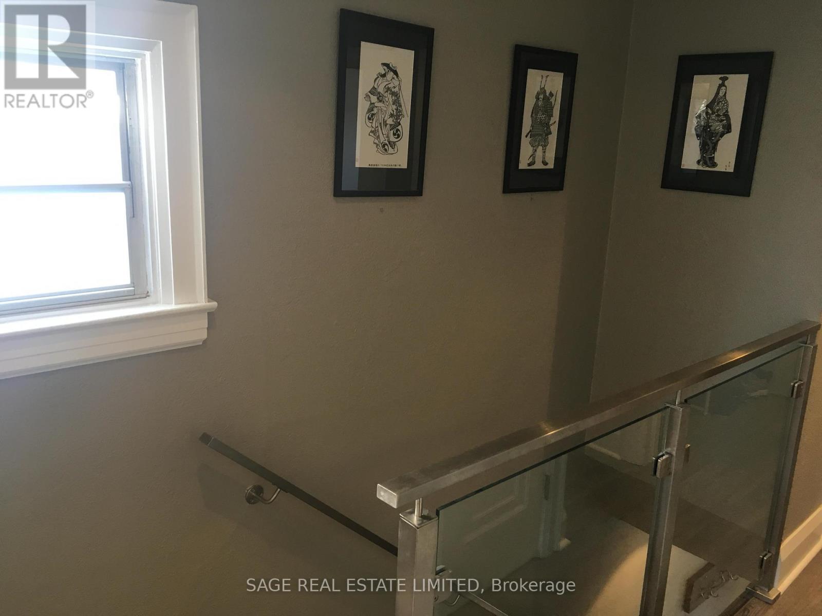 569 Soudan Avenue, Toronto, Ontario  M4S 1X1 - Photo 8 - C12415114