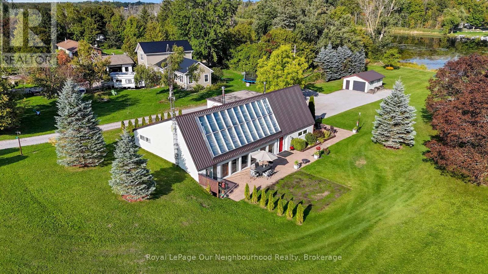 9 Columbus Street S, Kawartha Lakes, Ontario  K9V 0J9 - Photo 8 - X12415248