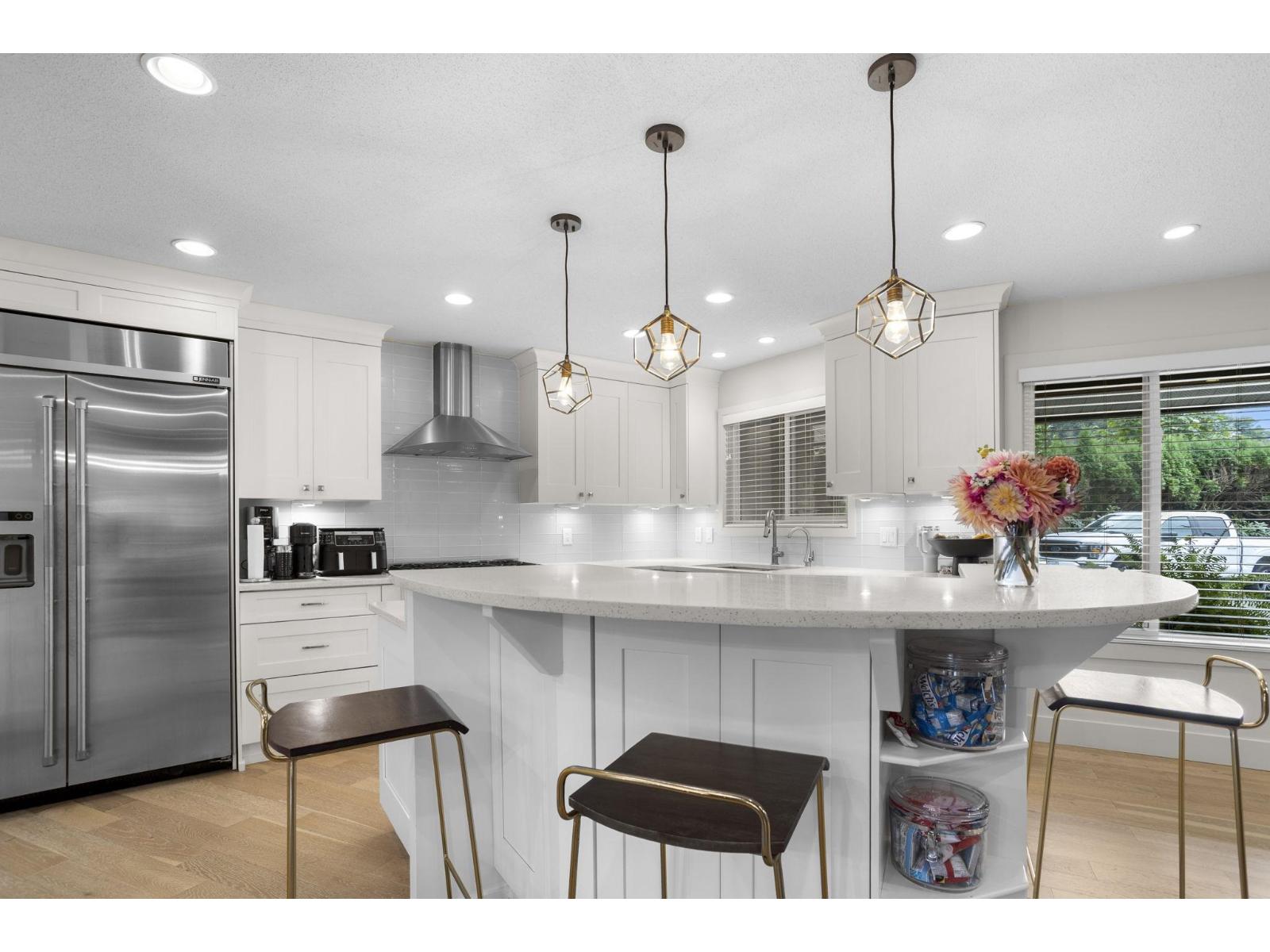 4374 Bridgeview Street, Abbotsford, British Columbia  V4X 1W8 - Photo 10 - R3049651