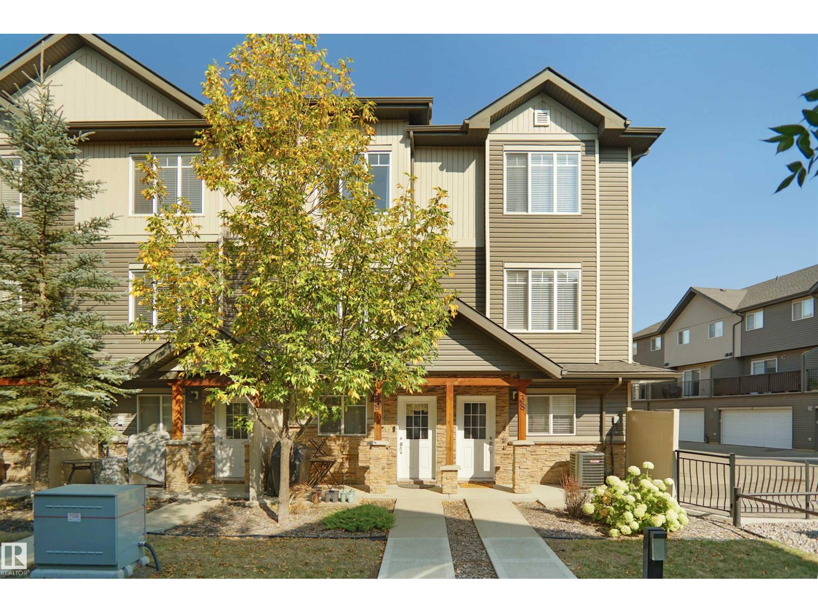 #39 9515 160 AV NW, Edmonton, Alberta