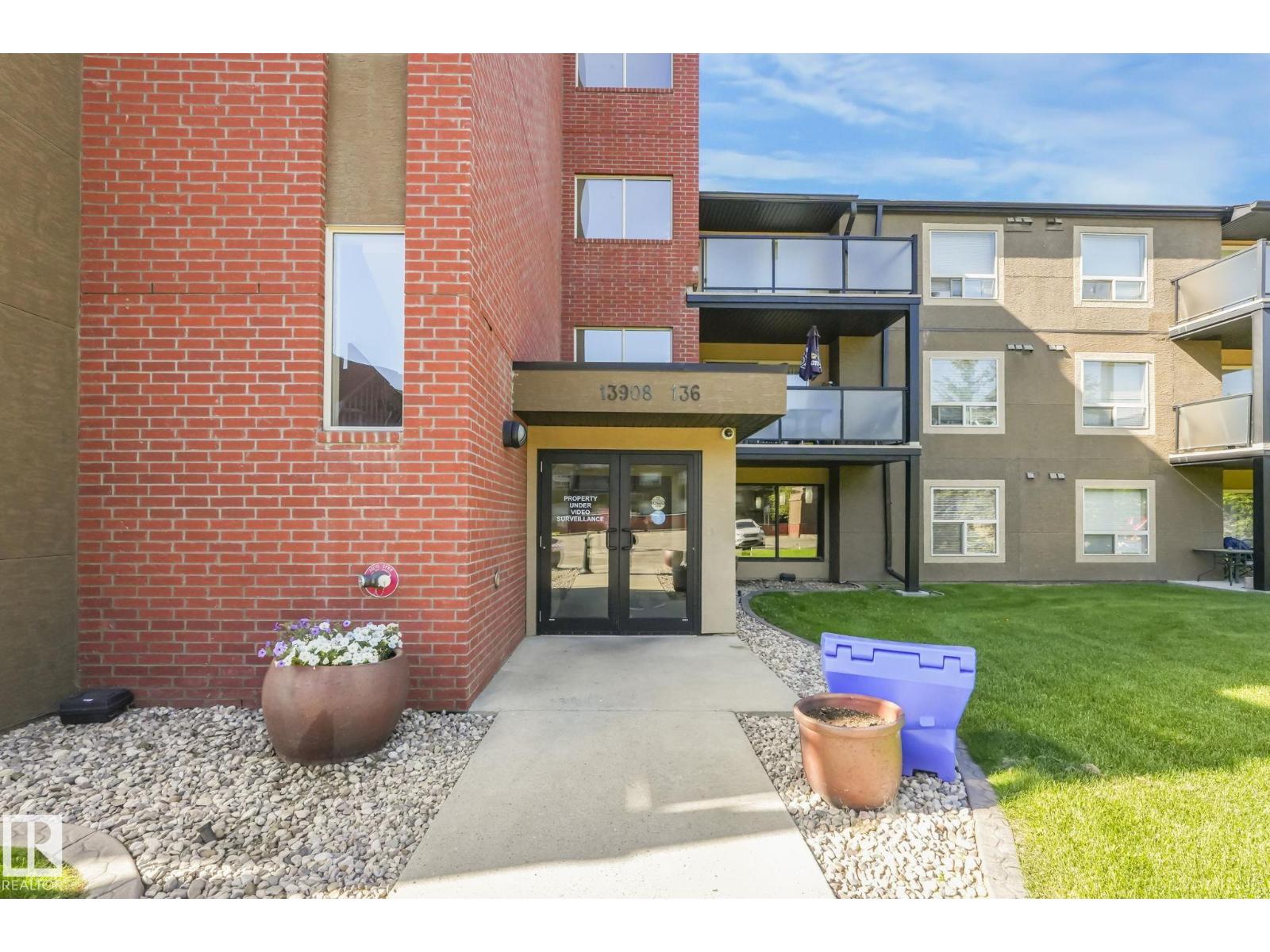 #206 13908 136 St Nw, Edmonton, Alberta  T6V 1Y4 - Photo 2 - E4458561