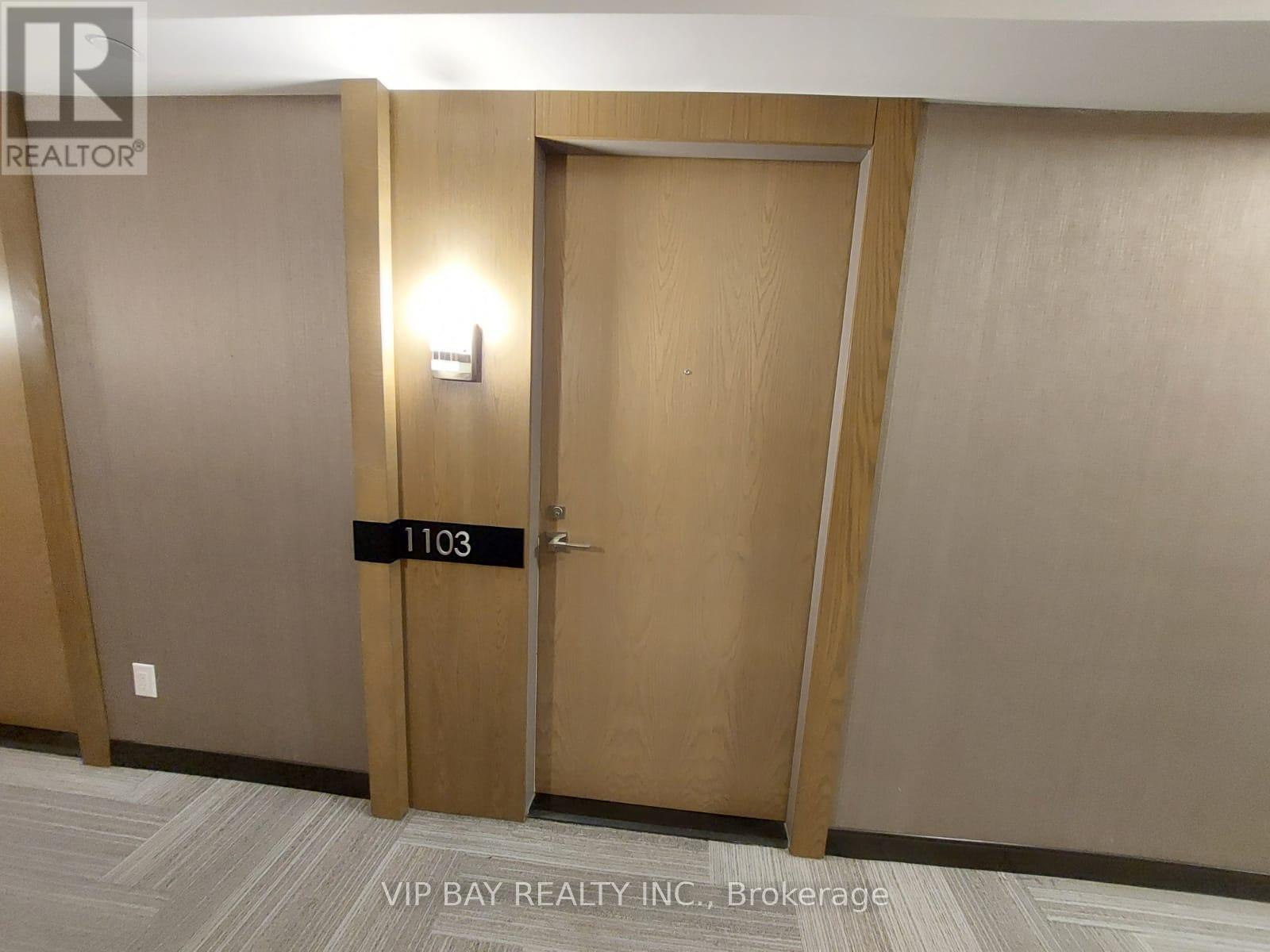 1103 - 18 Uptown Drive, Markham, Ontario  L3R 5M5 - Photo 3 - N12415000
