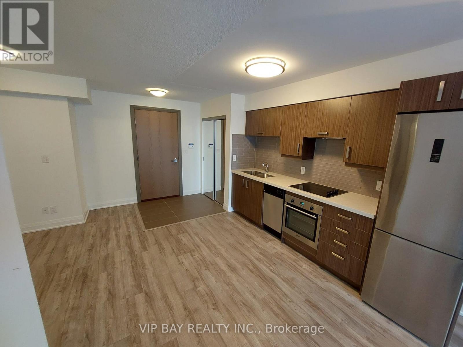 1103 - 18 Uptown Drive, Markham, Ontario  L3R 5M5 - Photo 8 - N12415000