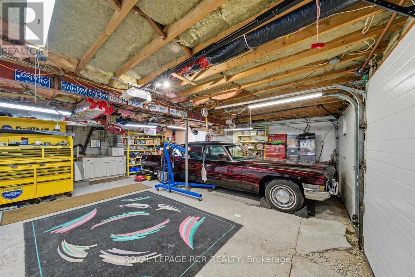 1637 15 Side Road, New Tecumseth, Ontario  L0G 1W0 - Photo 33 - N12415008